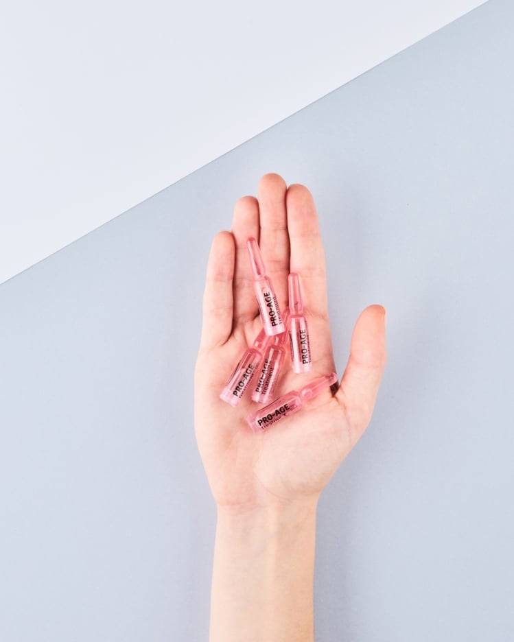 5-Дневна антиейдж терапия за лице с Ретинол Iroha Anti-Age Retinol Treatment Ampoules 5X1.5ml — 3