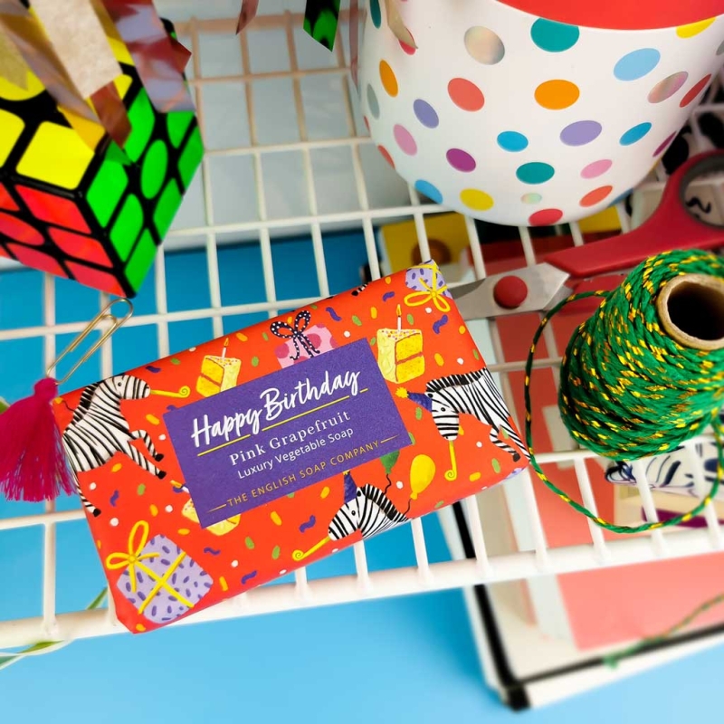 The English Soap Company Happy Birthday Pink Grapefruit Luxury Vegetable Soap 190g — 4