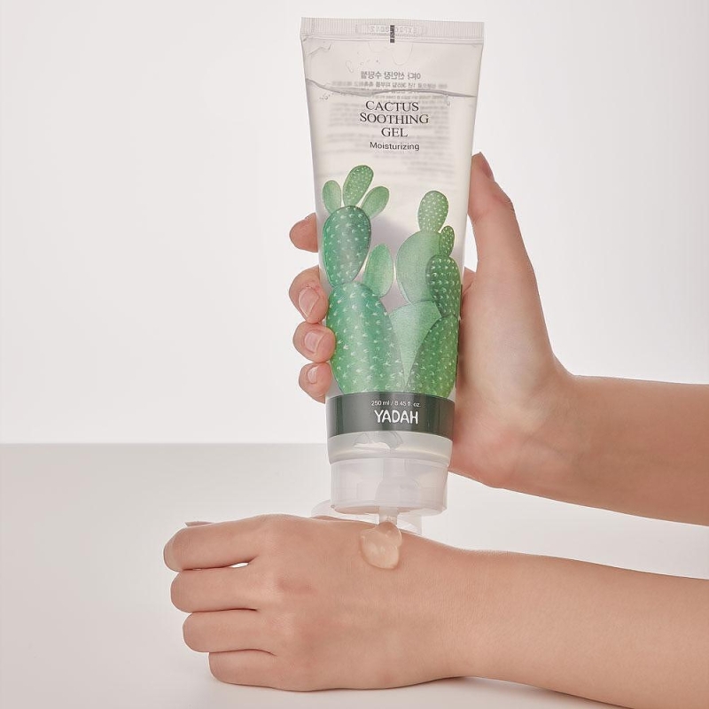 Успокояващ и овлажняващ гел за лице и тяло с екстракт от Кактус Yadah Soothing & Moisturizing Cactus Gel 250ml — 2