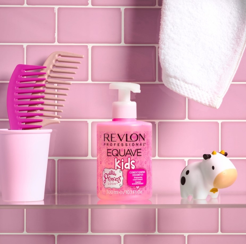 Детски хипоалергичен шампоан 2in1 Revlon Professional Equave Kids Princess Look Conditionig Shampoo 300ml — 2