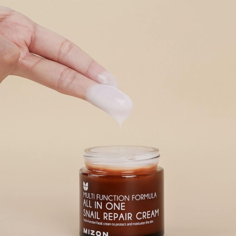 Възстановяващ крем за лице със секрет от охлюв Mizon All in One Snail Repair Cream 75ml — 3