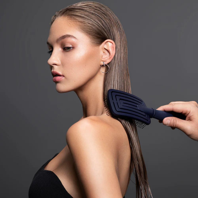 Четка за разресване на мокра коса FROMM Intuition Flexer Vent Brush - Blue — 3