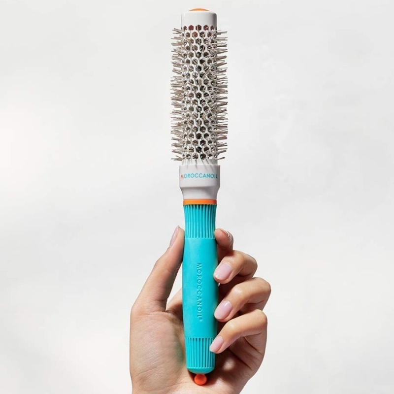 Кръгла керамична четка с йони 25mm Moroccanoil Round Ceramic 25mm Round Brush — 2