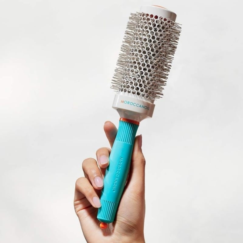 Кръгла керамична четка с йони 45mm Moroccanoil Round Ceramic 45mm Round Brush — 3