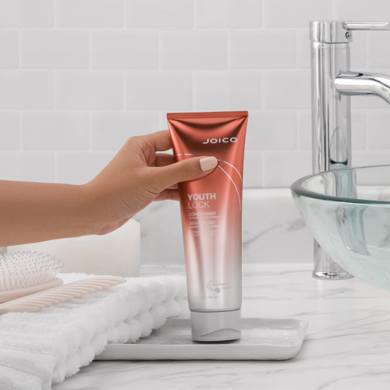 Възстановяващ колагенов балсам за слаба и стресирана коса Joico Youthlock Conditioner with Collagen 250ml — 2