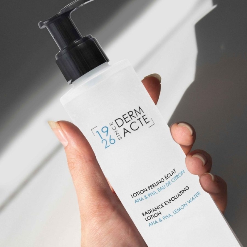 Ексфолиращ лосион с AHA и глюконолактон Derm Acte Radiance Exfoliating Lotion 200 ml — 3