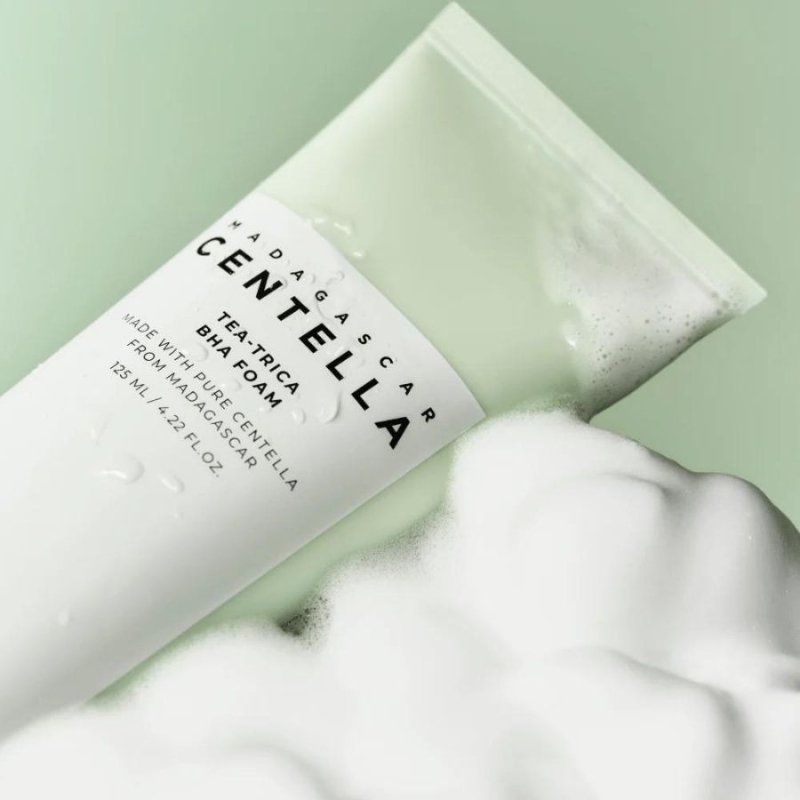 Почистваща пяна с BHA и чаено дърво за акне SKIN1004 Tea-Trica BHA Foam 125 ml — 4