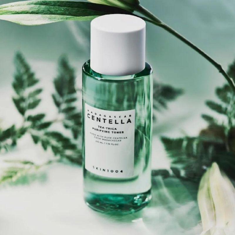 Успокояващ тоник с чаено дърво и BHA за мазна кожа SKIN1004 Tea-Trica Purifying Toner 210 ml — 3