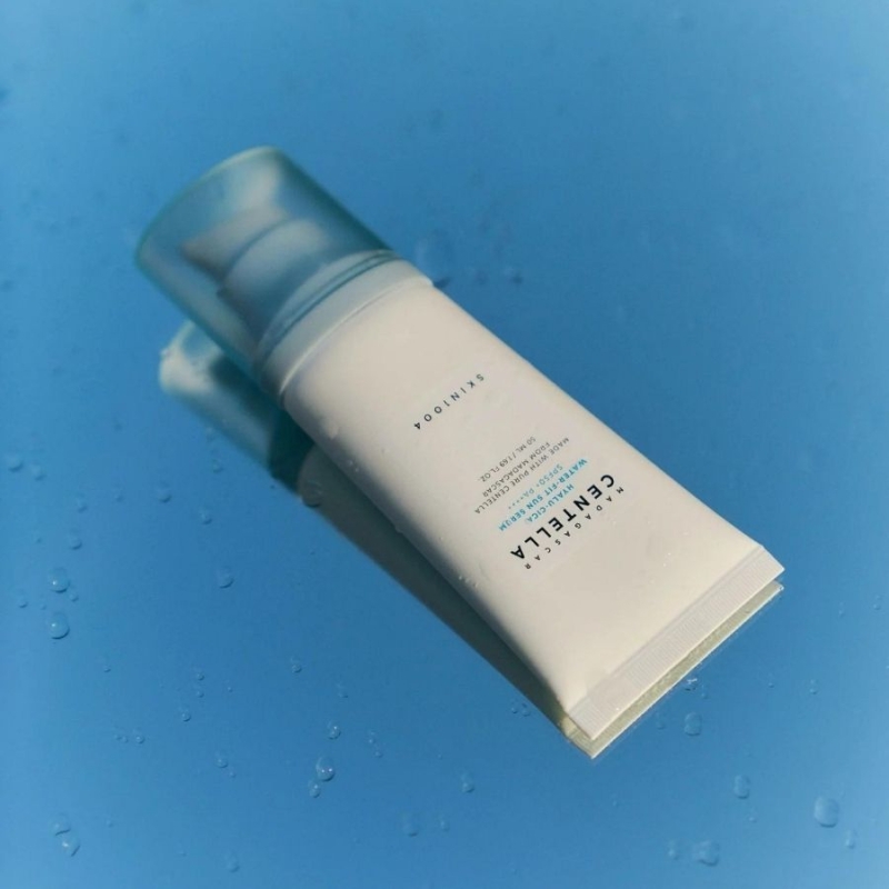 Слънцезащитен серум с центела и хиалуронова киселина SKIN1004 Hyalu-Cica Water-Fit Sun Serum SPF50+ PA++++ 50 ml — 5