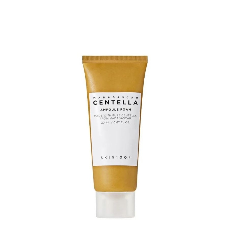 Нежна почистваща пяна за лице с 84% Centella Asiatica SKIN1004 Madagascar Centella Ampoule Foam 20 ml