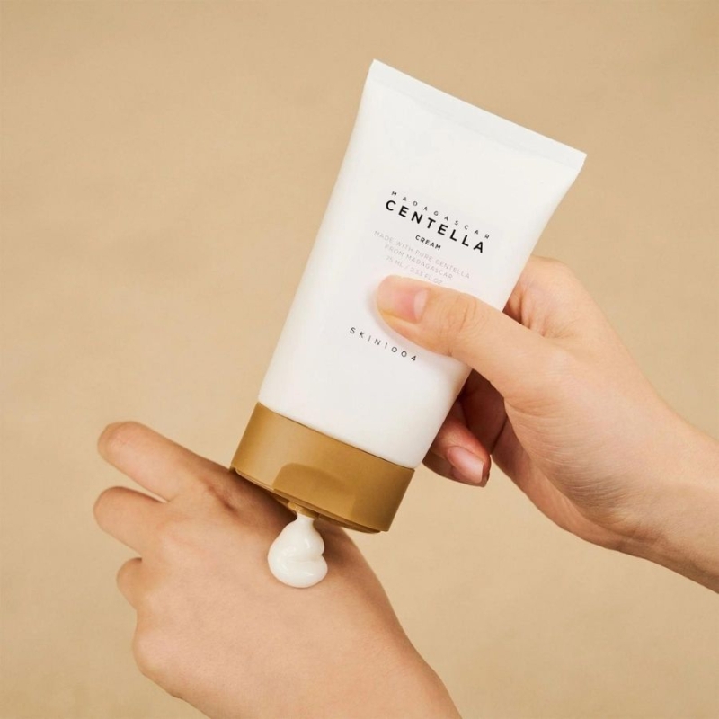 Хидратиращ крем за лице с Centella Asiatica, ниацинамид и сквалан SKIN1004 Madagascar Centella Cream 75 ml — 3